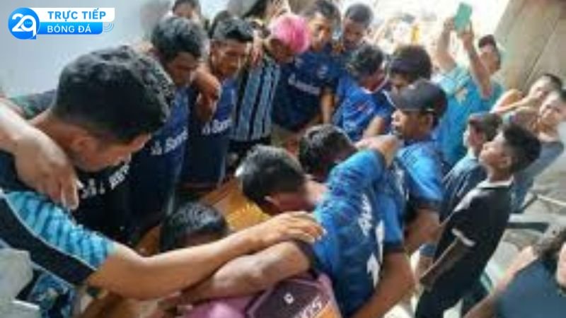 'Nỗi Đau Tột Cùng': Thủ Môn 16 Tuổi Qua Đời Sau Khi Cản Phạt Đền Bằng Ngực 2 thu-mon-16-tuoi-qua-doi-1