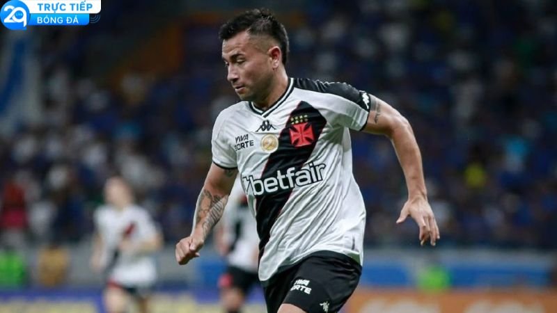 Jean Meneses Đối Mặt Tương Lai Không Chắc Chắn Tại VĐQG Brazil 2 vdqg-brazil-1